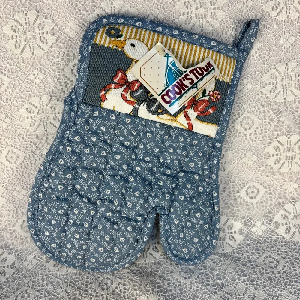 None and/or Unknown charming vintage